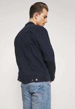 INDICODE JEANS KADEN HOLES - Short En Jean - Blue Wash 10 INDICODE JEANS KADEN HOLES - Short En Jean - Blue Wash -INDICODE Boutique 07bd9f47fe9b4c11addbb93bfdba4294