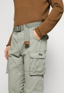 INDICODE JEANS WILLIAM - Pantalon Cargo - Light Grey -INDICODE Boutique 0e01a85b4e37445e993c5ca9bb4bdf41