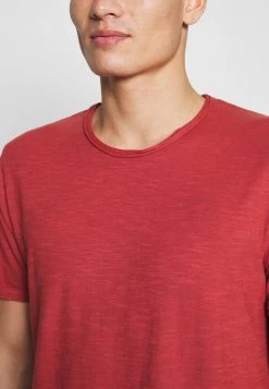 INDICODE JEANS ALAIN - T-shirt Basique - Red Ochre -INDICODE Boutique 15a53e9c105243cfb4425dc3a0476e21