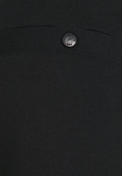 INDICODE JEANS BRENNAN PLUS - Short - Black -INDICODE Boutique 22fa66b69d2e4f3c878aa66bdcd54758