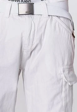 INDICODE JEANS MIT GÜRTEL NICOLAS - Short - Optical White -INDICODE Boutique 2fdeda788e5247a687d6d39dd4a6ae0a