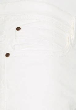 INDICODE JEANS MCINTOSH - Short En Jean - Marshmellow 12 INDICODE JEANS MCINTOSH - Short En Jean - Marshmellow -INDICODE Boutique 309772eac6c7403fa4516bb1bc74f6c4