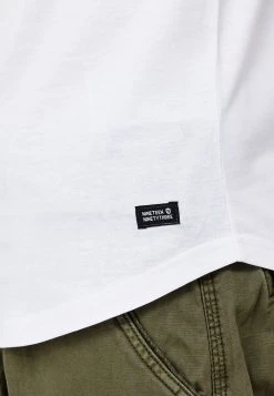 INDICODE JEANS 3 PACK - T-shirt Basique - Optical White 11 INDICODE JEANS 3 PACK - T-shirt Basique - Optical White -INDICODE Boutique 30a890dc546748b59a5ad7f76b099b42