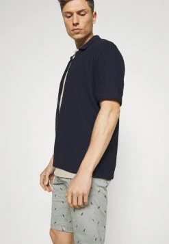 INDICODE JEANS ASHFIELD - Short - Light Grey -INDICODE Boutique 32d4660d89c74c54bd9fa4993401b1ce