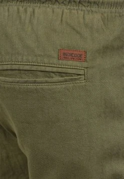 INDICODE JEANS IDABERAVON - Short - Dark Olive -INDICODE Boutique 35e8246f6bf44e81b2a30b22815e9aa6