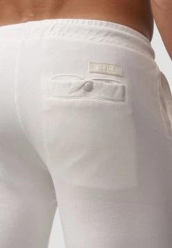 INDICODE JEANS Yates - Short - Marshmellow -INDICODE Boutique 5268019d22a94371a6c882a0e26e175b