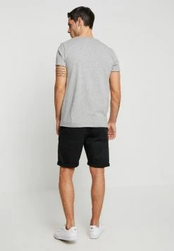 INDICODE JEANS CONER - Short - Black -INDICODE Boutique 6099685f9e6c4f45a0724fe67517f9d8