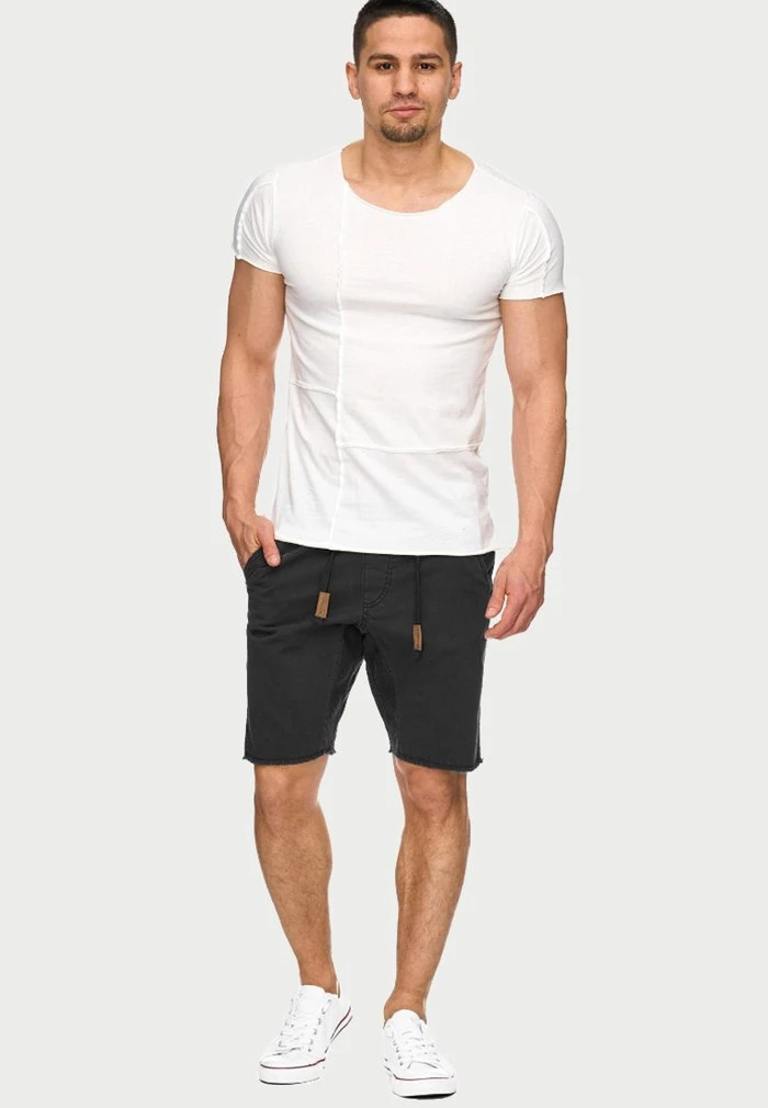 INDICODE JEANS CARVER - Short En Jean - Black 2 INDICODE JEANS CARVER - Short En Jean - Black â Image 2