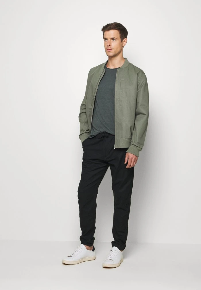 INDICODE JEANS VIBORG - Pantalon Classique - Black 2 INDICODE JEANS VIBORG - Pantalon Classique - Black – Image 2