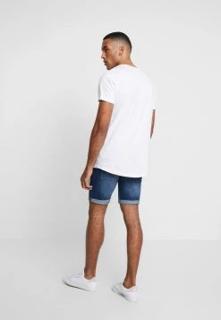 INDICODE JEANS KADEN HOLES - Short En Jean - Medium Indigo -INDICODE Boutique 85949b71f1624d39a43696f2b4602777