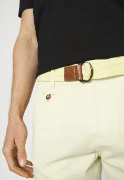 INDICODE JEANS CONER - Short - Pale Banana -INDICODE Boutique 9c31d9b4e0524ed6bd9afcb091d6c400