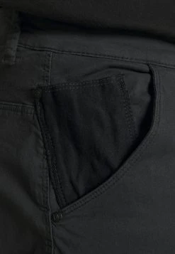 INDICODE JEANS ATHLONE PLUS - Short - Black -INDICODE Boutique 9f0cd82341fa428eaffb8501fc248a62