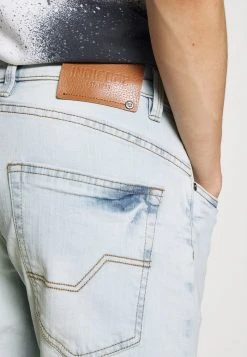 INDICODE JEANS KADEN HOLES - Short En Jean - Bleached Denim -INDICODE Boutique 9fde21c3ead2460883bf0629bae95b7f