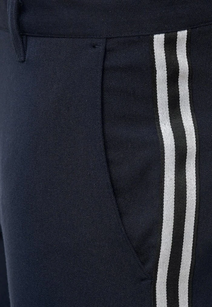 INDICODE JEANS Short - Dark Blue 5 INDICODE JEANS Short - Dark Blue – Image 5