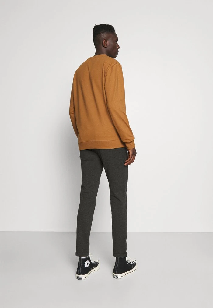 INDICODE JEANS EBERLEIN WITH ROLLED UP - Pantalon Classique - Raven 3 INDICODE JEANS EBERLEIN WITH ROLLED UP - Pantalon Classique - Raven – Image 3