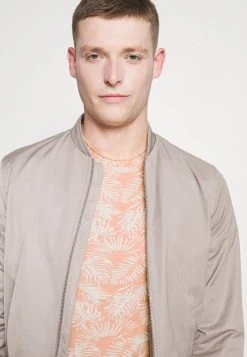 INDICODE JEANS KEEN - T-shirt Imprimé - Caral Cloud -INDICODE Boutique b35bb8ab47824d43a491fb3a12cf0ece