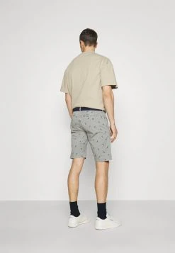 INDICODE JEANS ASHFIELD - Short - Light Grey -INDICODE Boutique d6da21e21c3d482a9a5d2634adcfbfc4