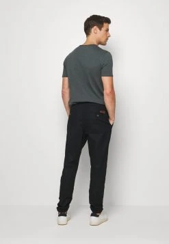 INDICODE JEANS VIBORG - Pantalon Classique - Black 7 INDICODE JEANS VIBORG - Pantalon Classique - Black -INDICODE Boutique e354a9d16c1e4dd6a9d2d797a339e2c5