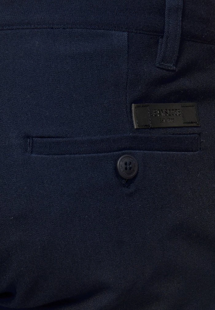 INDICODE JEANS Short - Dark Blue 6 INDICODE JEANS Short - Dark Blue – Image 6